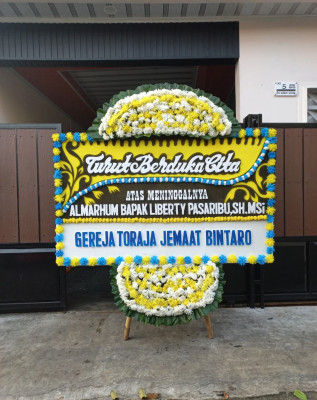 Papan Bunga Duka di Barus